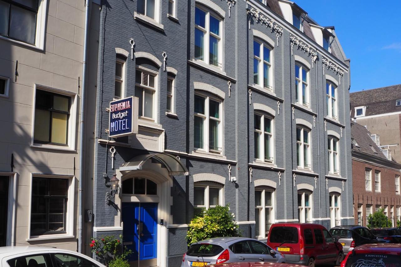 Euphemia Budget Old City Canal Zone Amsterdam Exterior photo